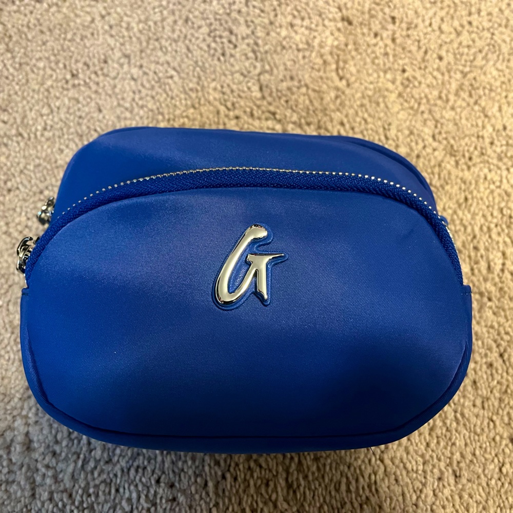Glam-Aholic Zip Nylon Wristlet